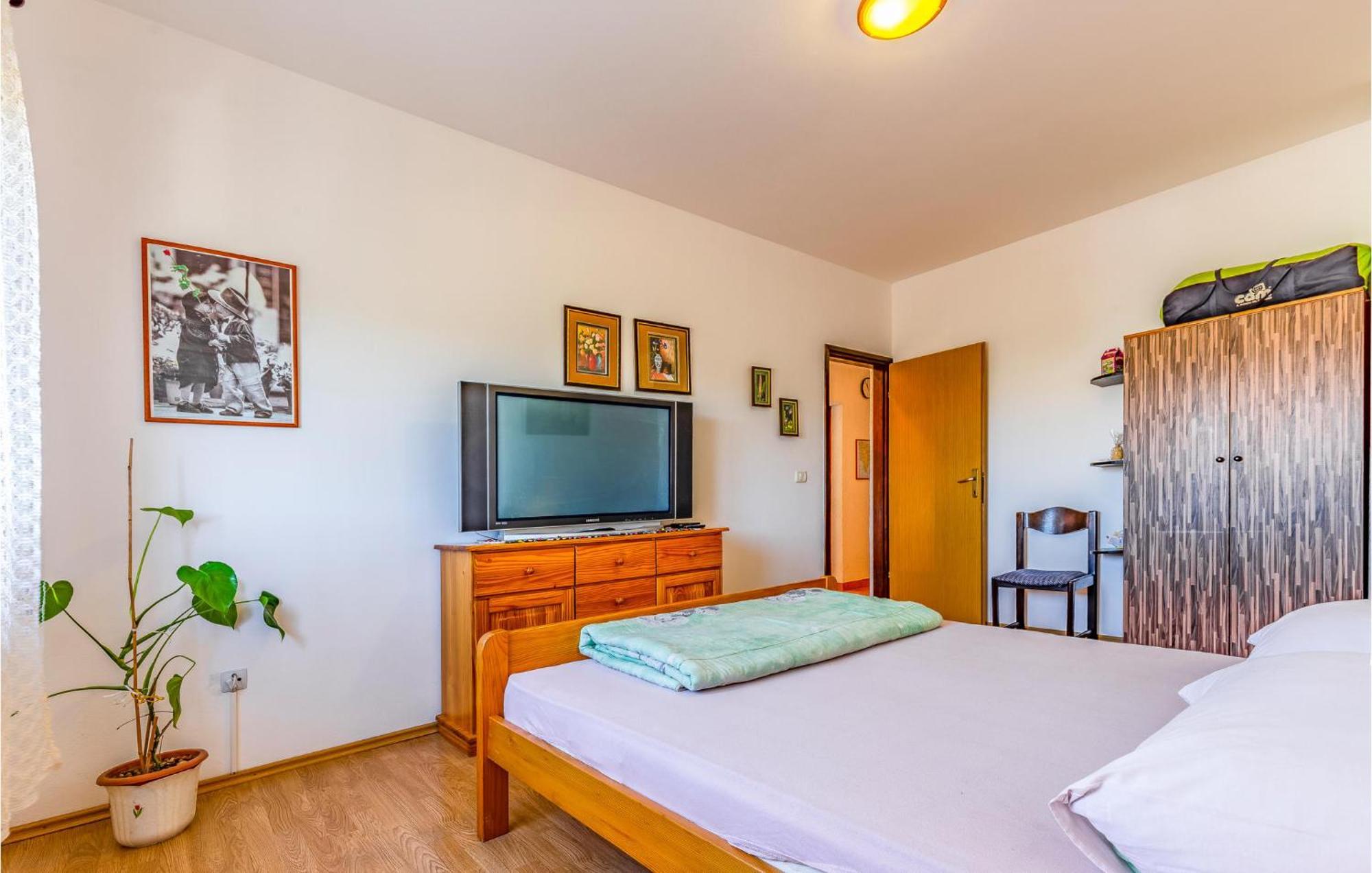 Gorgeous Apartment In Pula With Kitchen エクステリア 写真